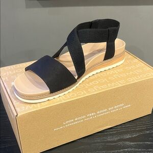 Dr. Scholl's Black Strappy Sandals